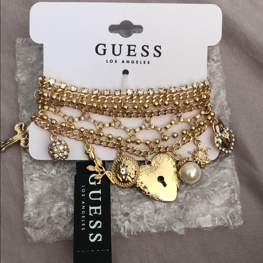 Bracelet